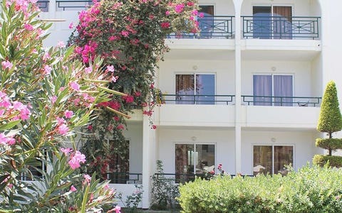 Sea Melody Beach Hotel and Apartments 3 av 21