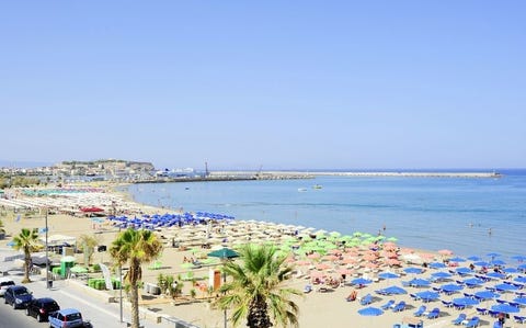 Steris Elegant Beach Hotel 2 av 13