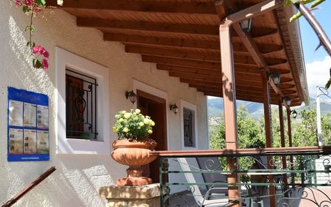 Theoxenia 8 av 10
