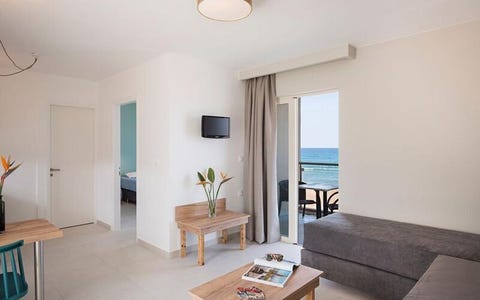 Marine Claire 4 av 6