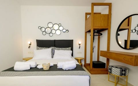 Irini Suites 8 av 11