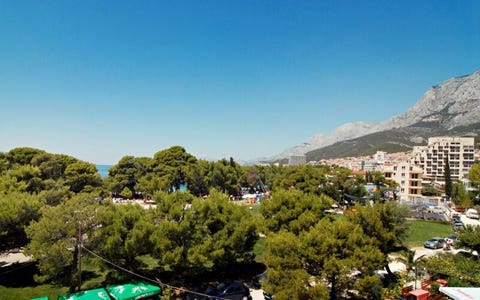 Villa Mirakul 1 av 6