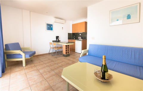 Apartamentos Karina 7 av 8