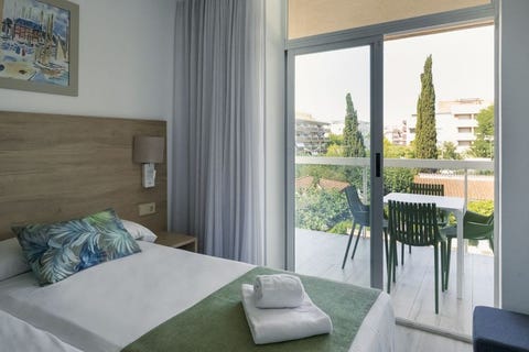 Aparthotel CYE Holiday Centre 2 av 10
