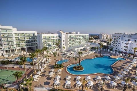 Tsokkos Protaras Beach Hotel 1 av 10