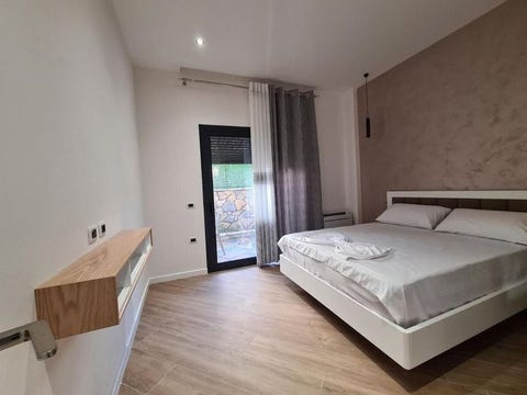 Vila Arial 2 av 10