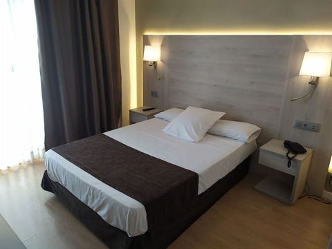 Helios Lloret de Mar 3 av 10