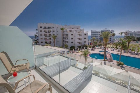 Tsokkos Protaras Beach Hotel 9 av 10