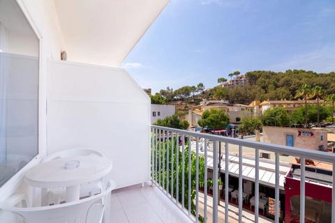 Neptuno Paguera Hostal 10 av 10