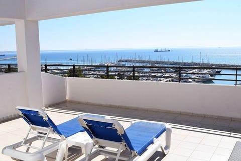 Sun Hall Beach Hotel Apts 5 av 10