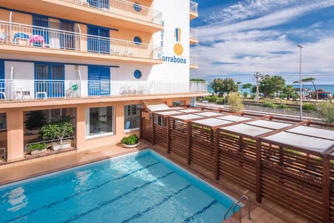 Hotel & Apartments Sorrabona 1 av 10