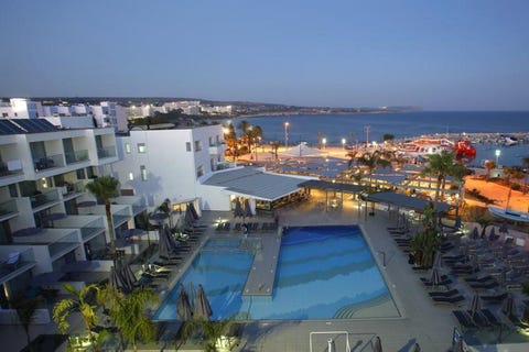 Limanaki Beach Hotel & Suites 7 av 9