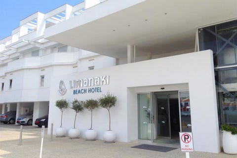 Limanaki Beach Hotel & Suites 3 av 9