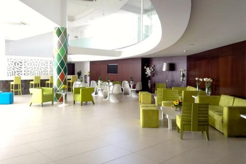 Limanaki Beach Hotel & Suites 9 av 9
