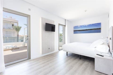 Llaut Boutique Hotel 3 av 10