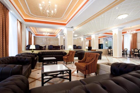 Achillion Palace 3 av 5