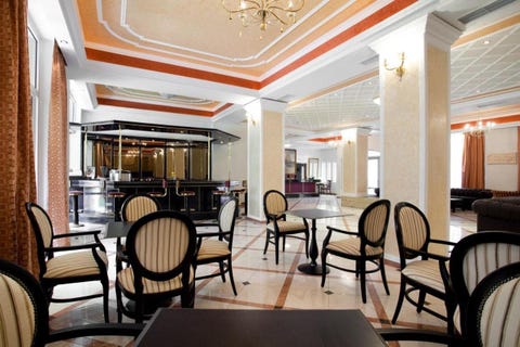 Achillion Palace 4 av 5