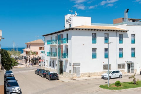 Llaut Boutique Hotel 6 av 10