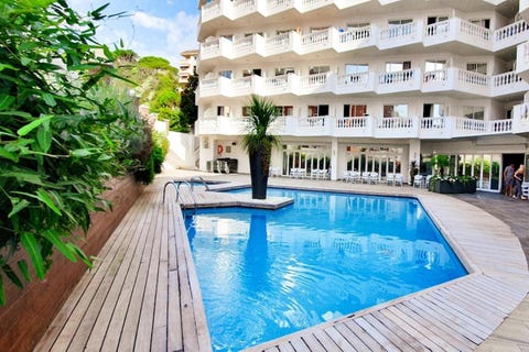 Hotel Bernat II 1 av 10