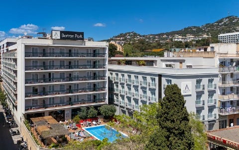 Aqua Hotel Bertran Park 3 av 10