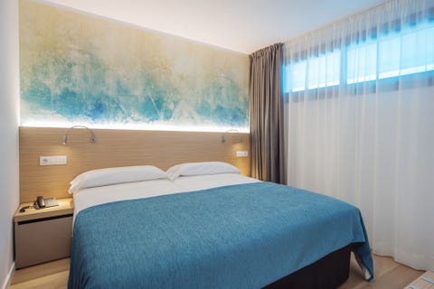 Aparthotel Fontanellas Playa 8 av 10