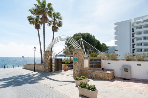 Alua Gran Camp de Mar 4 av 10