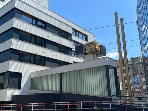 Post 120 Suites 2 av 10