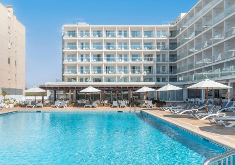 Alua Leo Hotel 1 av 10