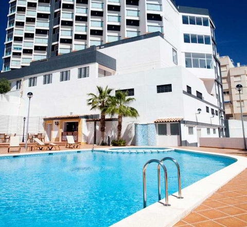 Hotel La Familia Gallo Rojo 1 av 8