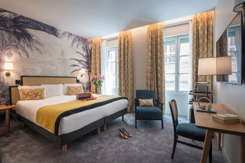 Mercure Nice Marche aux Fleurs 8 av 10
