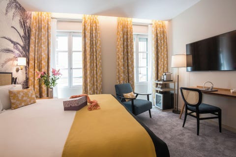 Mercure Nice Marche aux Fleurs 9 av 10