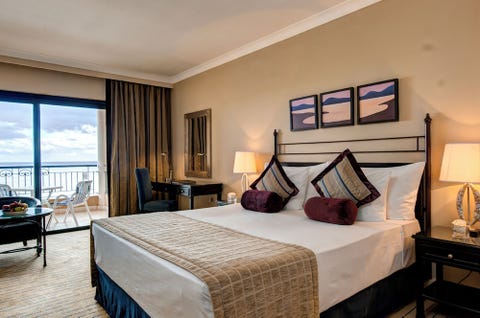Corinthia St George's Bay 6 av 10
