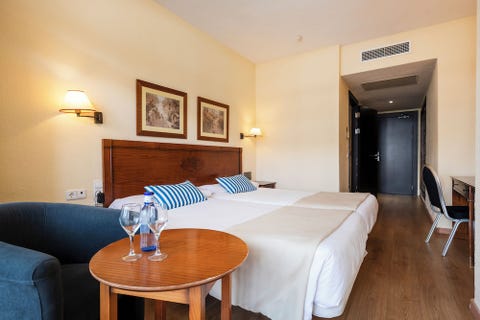 Leonardo Hotel Torremolinos Costa del Sol 7 av 10