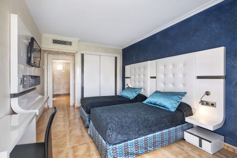 Salles Hotel Marina Portals 5 av 10