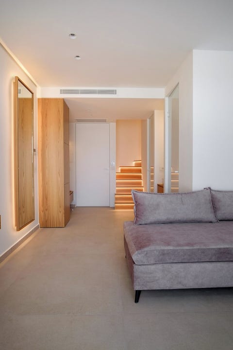 Phos Hotel Adults Only 8 av 10