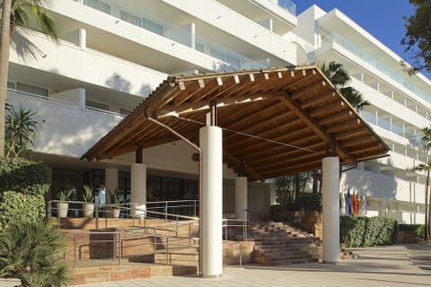 Iberostar Waves Cristina 2 av 10