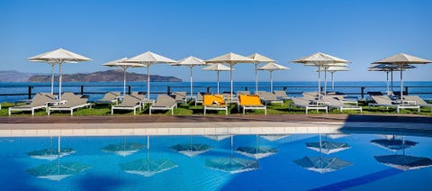 Corinna Mare Suites & Studios 2 av 10