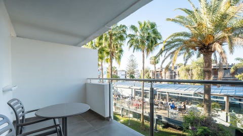 Apartamentos El Palmar 3 av 10