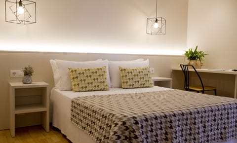 ALEGRIA Plaza Paris Hotel 9 av 10