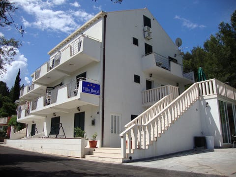 Villa Royal 1 av 10