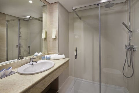 Ocean House Costa del Sol, Affiliated by Melia 30 av 50