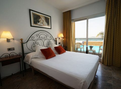 Port Sitges Resort 3 av 25
