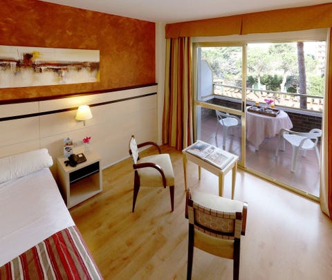 Golden Port Salou & Spa 8 av 29
