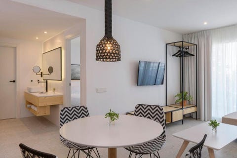 HM Ayron Park - Adult Only 18+ 5 av 9