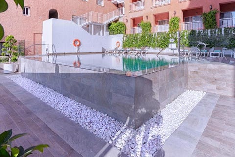 Hotel Fenix Torremolinos - Adults Only Recommended 5 av 17
