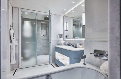 Hôtel Martinez, in The Unbound Collection by Hyatt 12 av 23