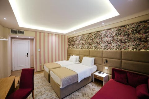 Albanian Star Hotel 6 av 10