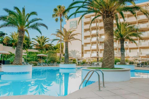 AC Hotel Ambassadeur by Marriott Antibes - Juan les Pins 1 av 7