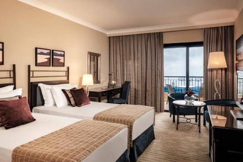 Corinthia Hotel St. George's Bay 4 av 8
