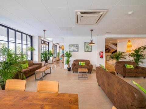 Hotel Checkin Garbi 4 av 9